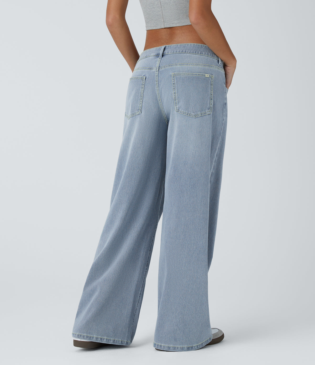 NoorAir™ Jeans in Hellblau, Rückansicht